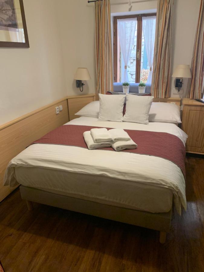 Pension U Hada Cesky Krumlov Exterior photo