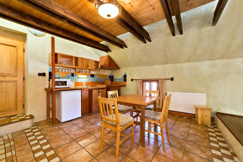 Pension U Hada Cesky Krumlov Exterior photo