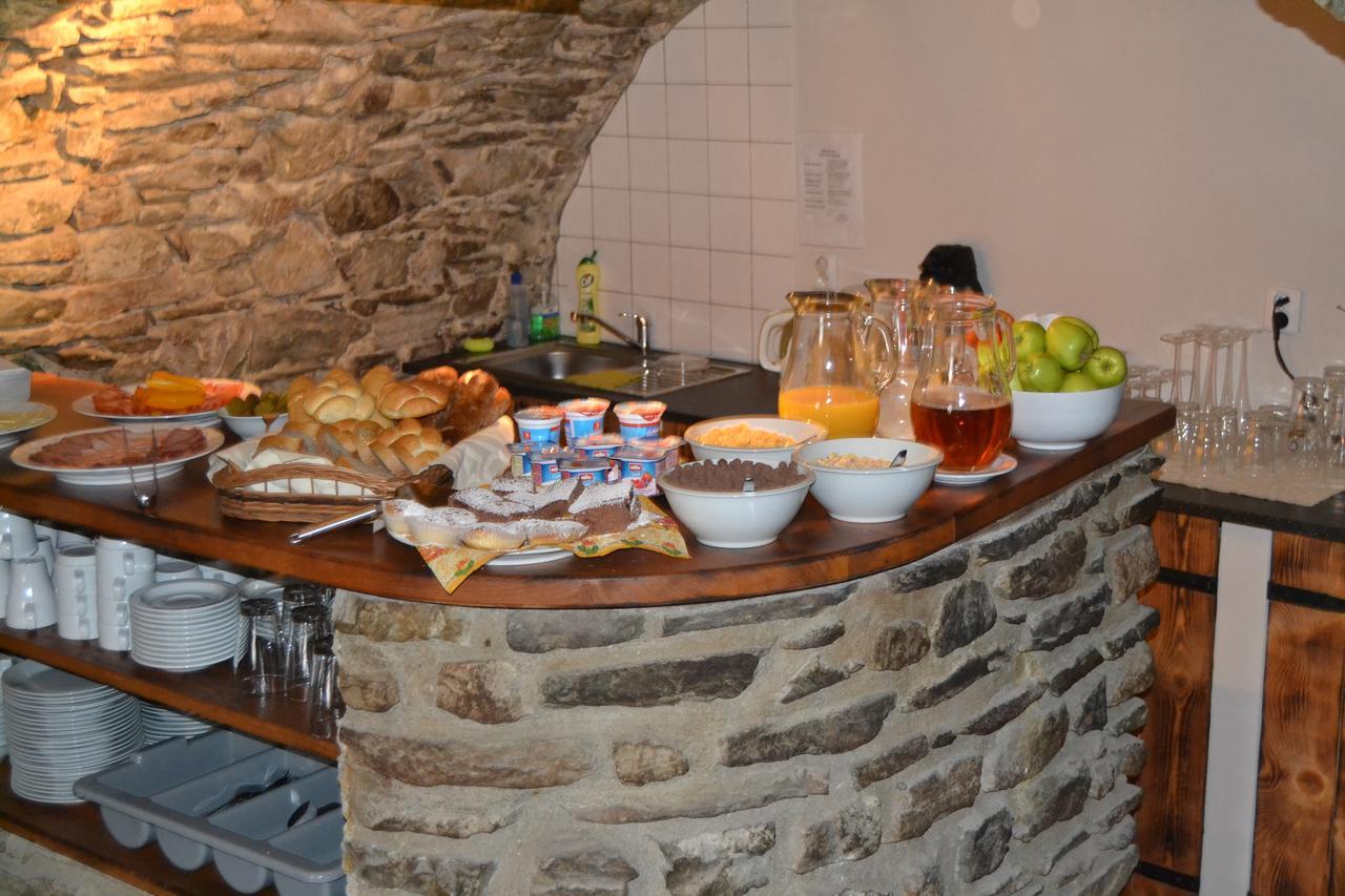 Pension U Hada Cesky Krumlov Exterior photo