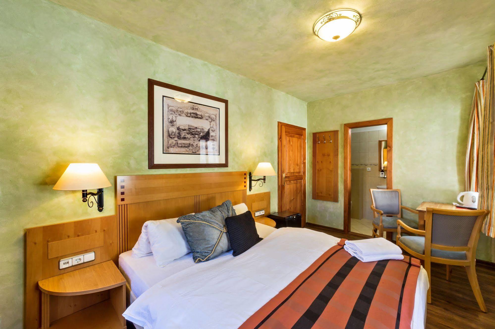 Pension U Hada Cesky Krumlov Exterior photo