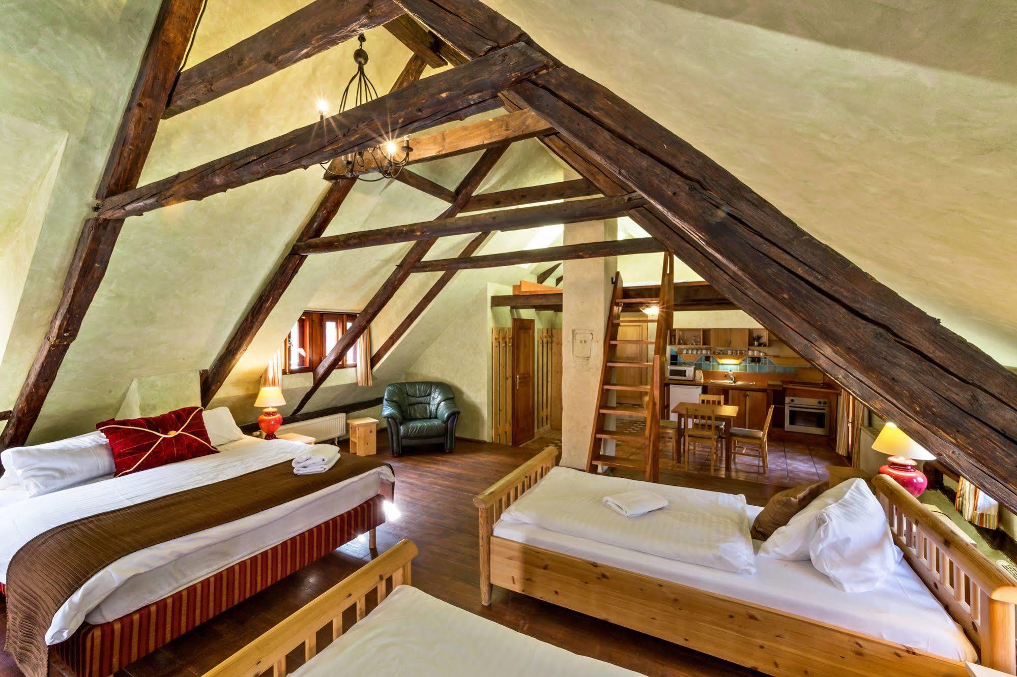 Pension U Hada Cesky Krumlov Exterior photo