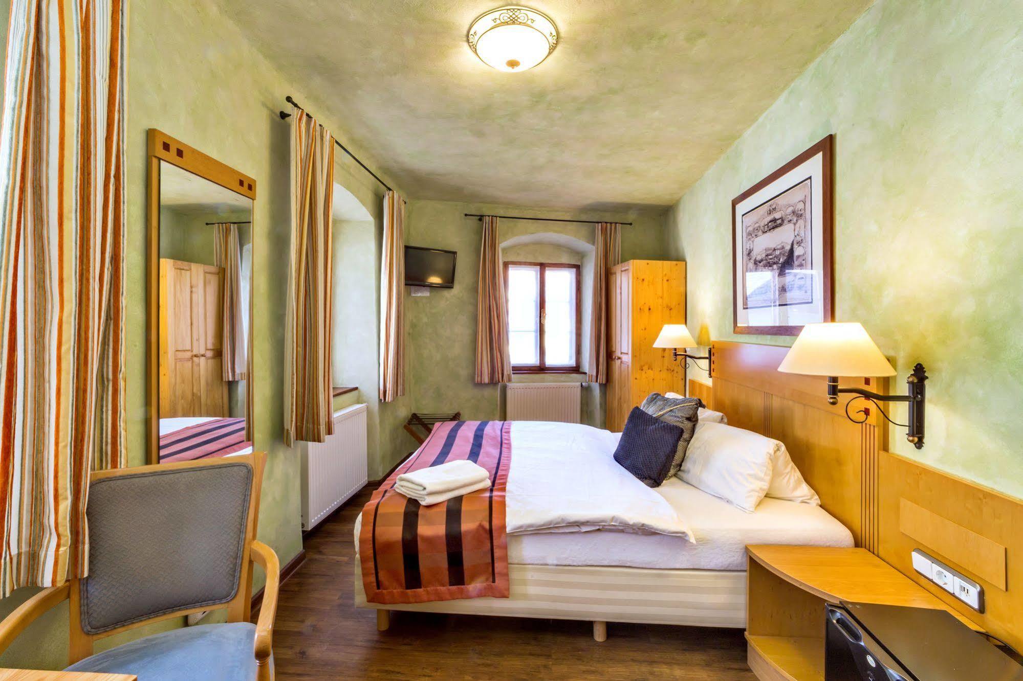 Pension U Hada Cesky Krumlov Exterior photo
